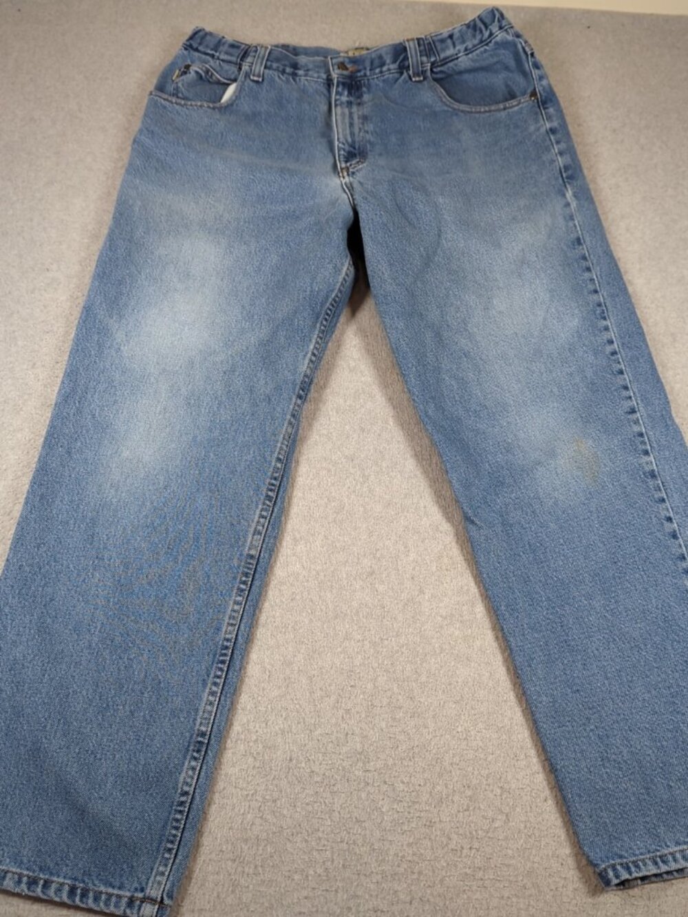 L.L. Bean Jeans Men's 35x30 (Actual 34x29) Blue Comfort Waist Straight Leg